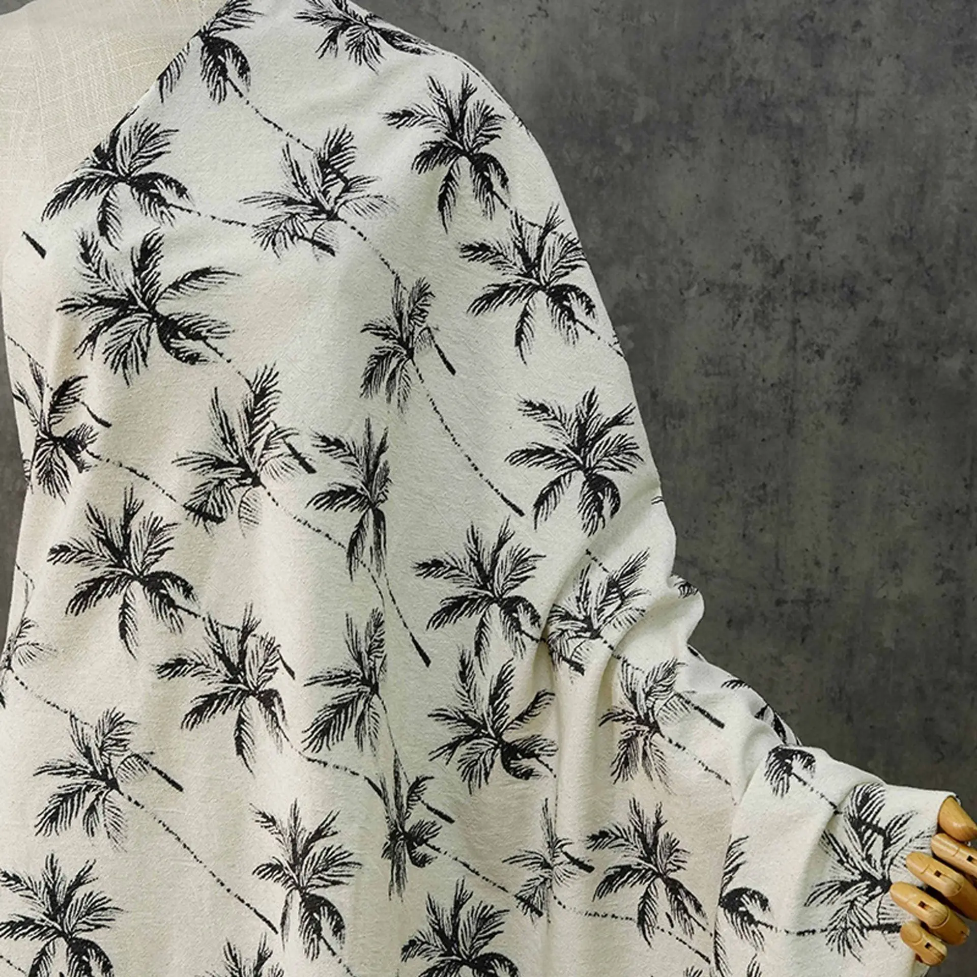 

Classic Black and White Palm Tree Jacquard Fabric Summer Style Dress Vest Jacket Decorative Sewing Fabric
