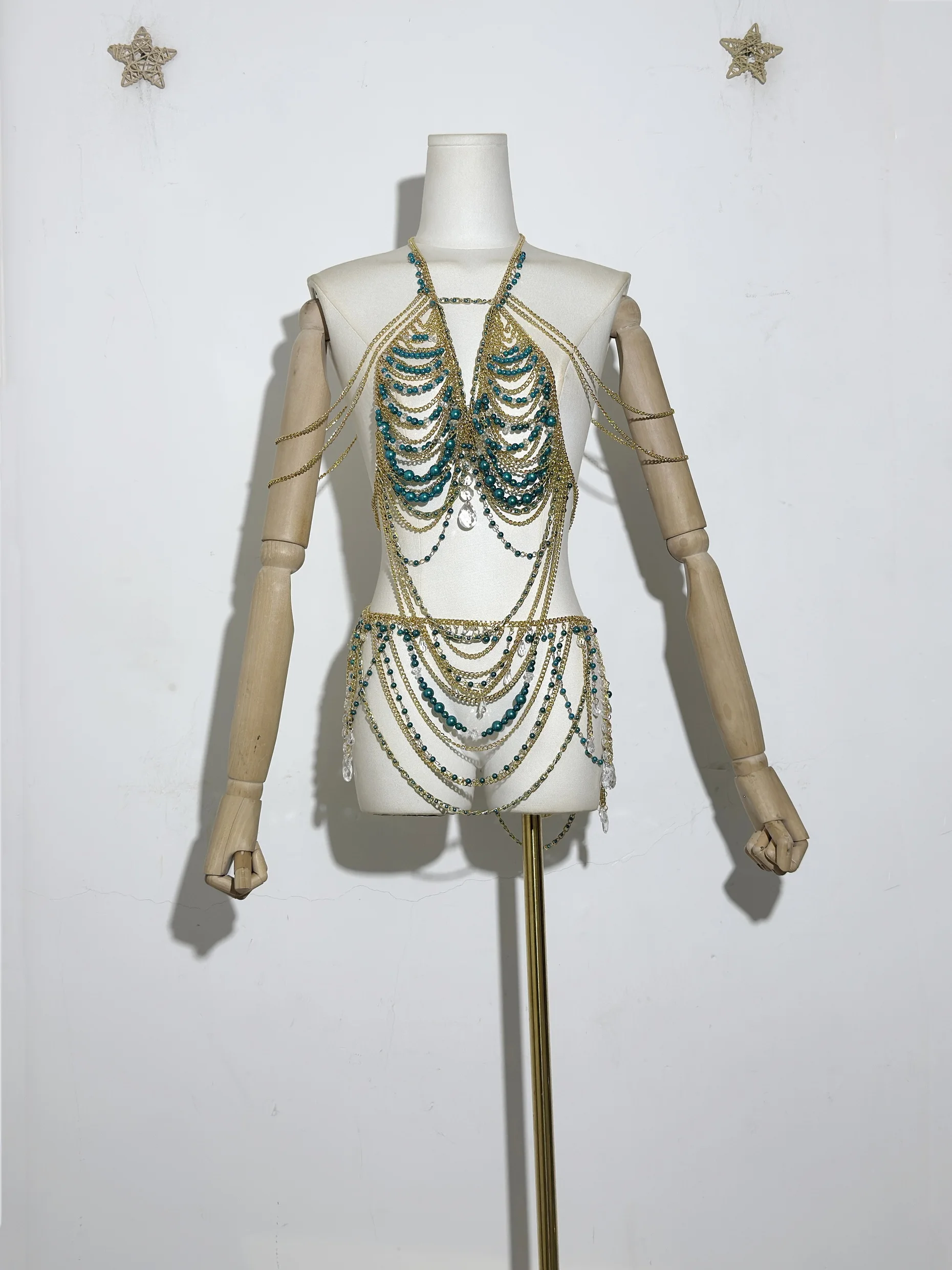 

Unique Handcrafted Body Chain Women New Stunning Green Gold Exquiste Beaded Hot Sexy&Club Bra Top Skirt Set Streetwear Beachwear