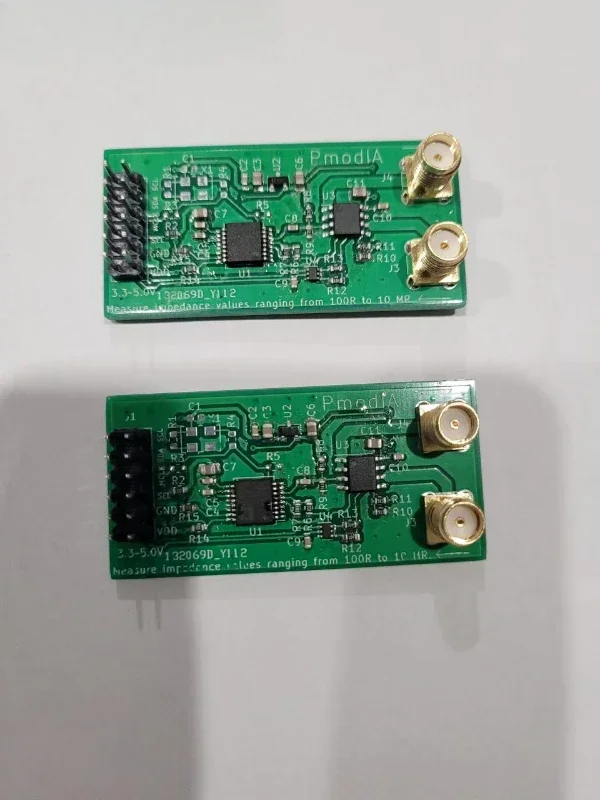 

Для оценочной платы PmodIA AD5933