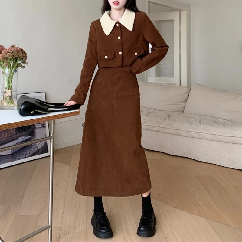 

Women's Early Autumn High-end Outfit Temperament Short Jacket Half-body Long Skirt Two-piece Set