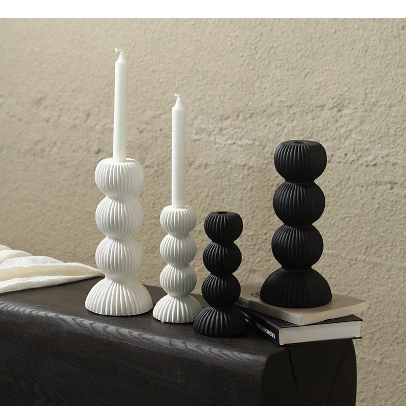 Black and White Geometric Striped Ceramic Candle Holder Living Room Tabletop Ornaments Household Decoration