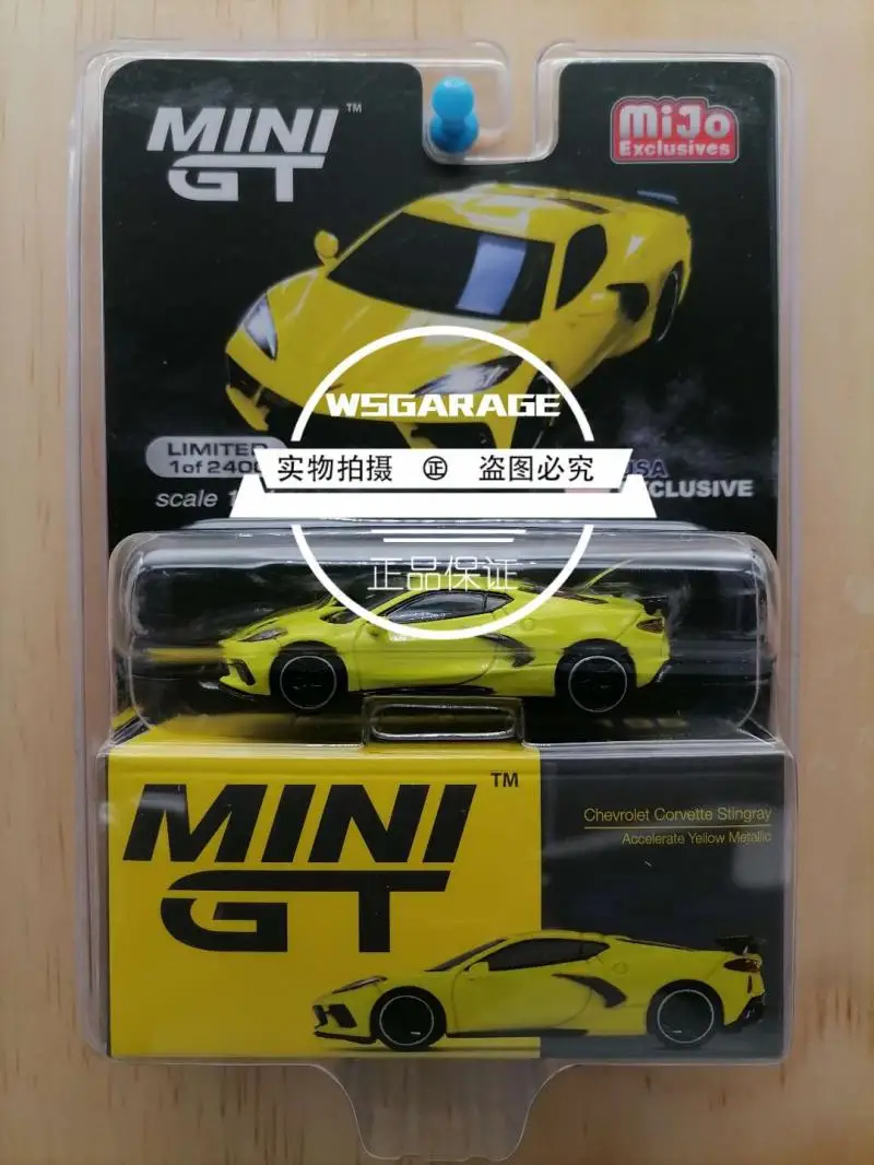 Mini GT 1:64 Corvette Stingray C8.R Collection of die-cast alloy car model ornaments