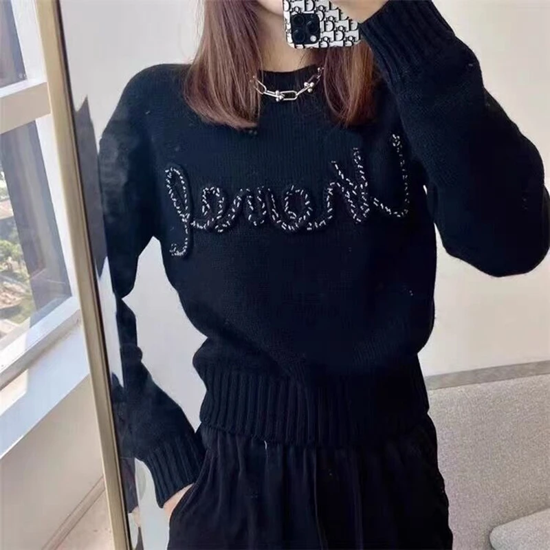 Star Style Blue Round Neck Slim Fit Long Sleeve Knitwear Women\'s Small Fragrance Letter Beaded Sweater