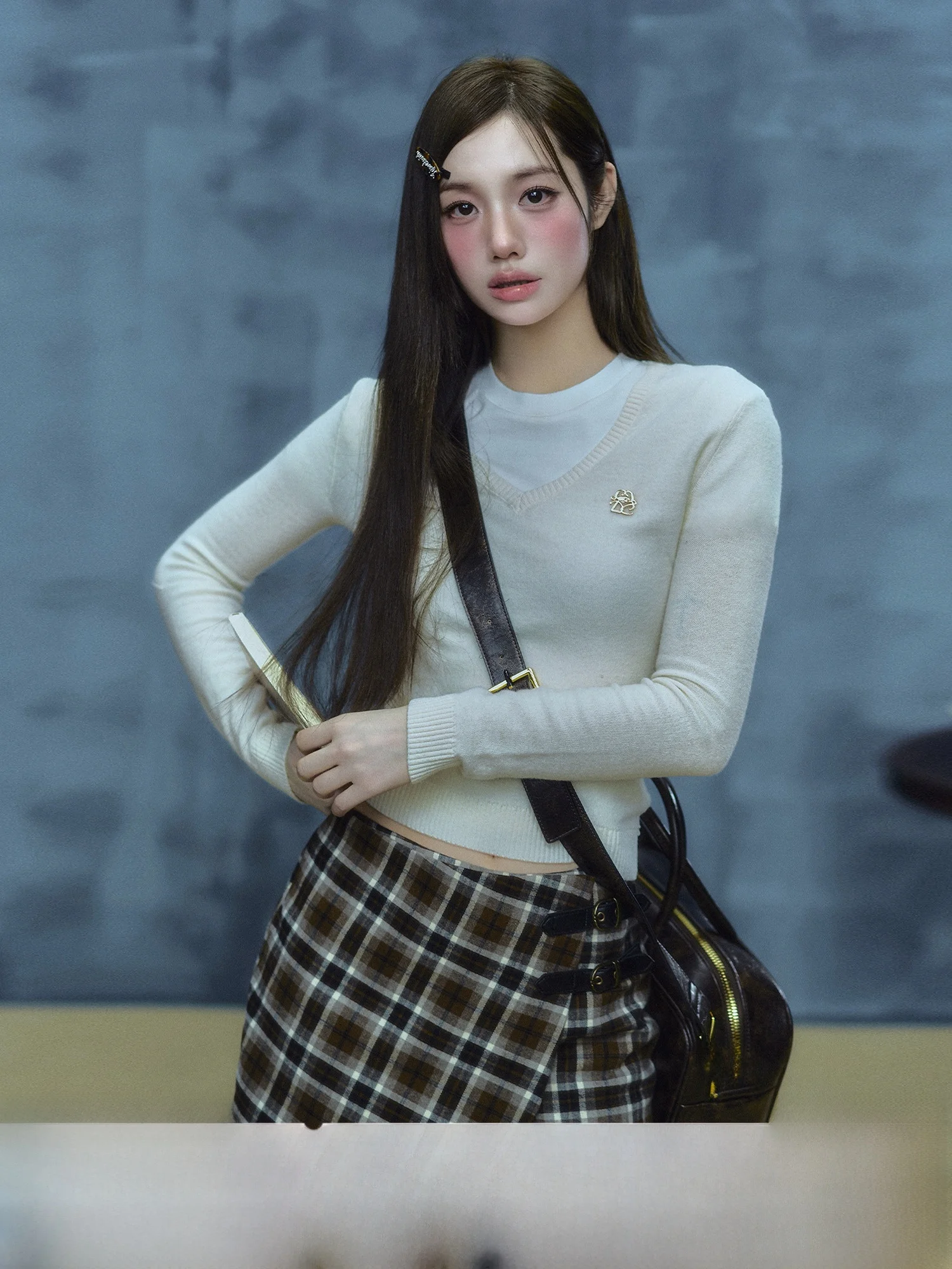 

LaluneDuCiel Original Design Slim Fit V Ne Knitwear Base Layer Spicy Girl Inner Wear Woolen Long Sve Regular Fit