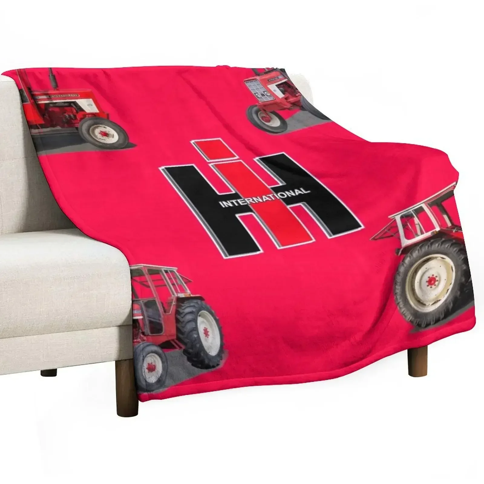 

red tractor Throw Blanket Warm Plush Fuzzy Blanket for Living Room