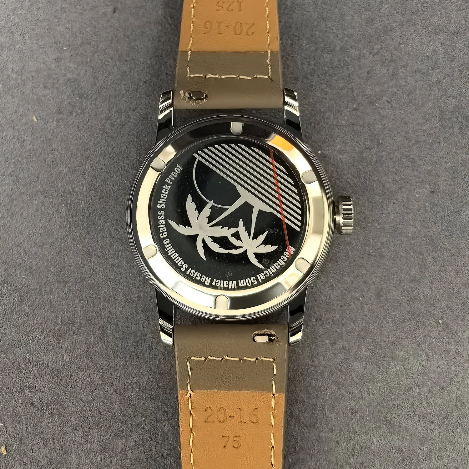 ジャック・ジェンリーメンズ自動巻き腕時計 38 ミリメートルファッションジャンプアワー機械式腕時計サファイアミラー ST17 ホワイトダイヤル