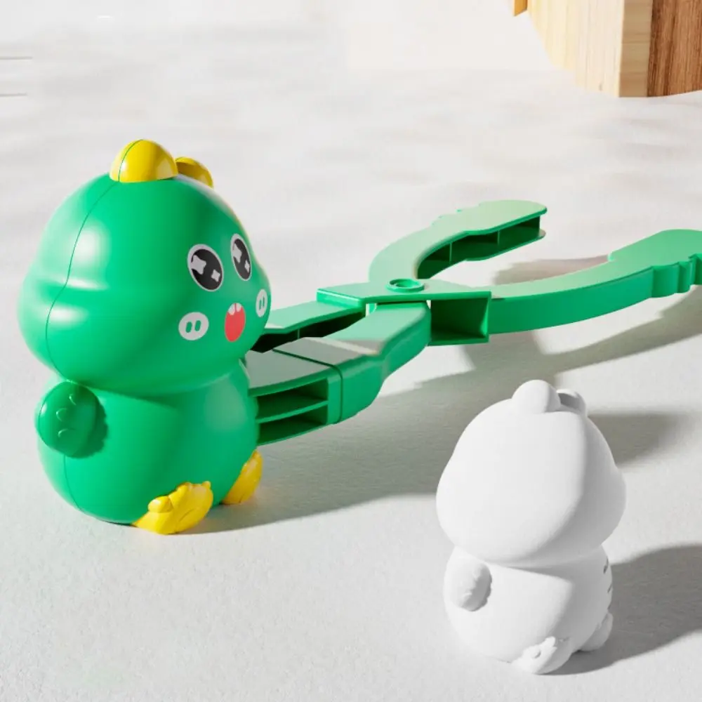 Plastics Winter Snowball Maker Toy Rabbit Dinosaur Snow Duck Ball Making Tool Portable Anti-slip Handle