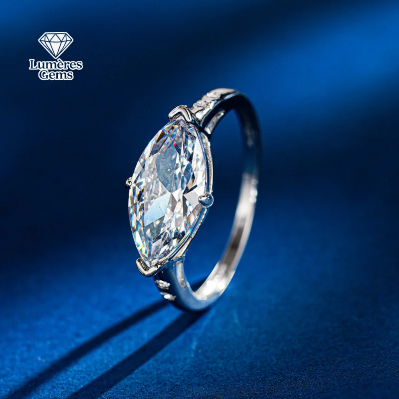

LumièRe Gems Marquise-Shaped Moissanite Ring 18K Gold Fashionable Luxury Diamond Ring for Women Certified Luxury Gift