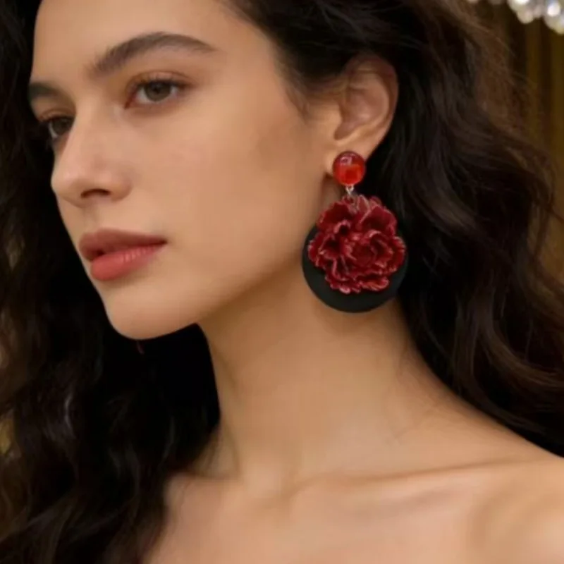 Stunning red peony earrings atmospheric red peony national style stud earrings Hong Kong style fashionable red petals exaggerate