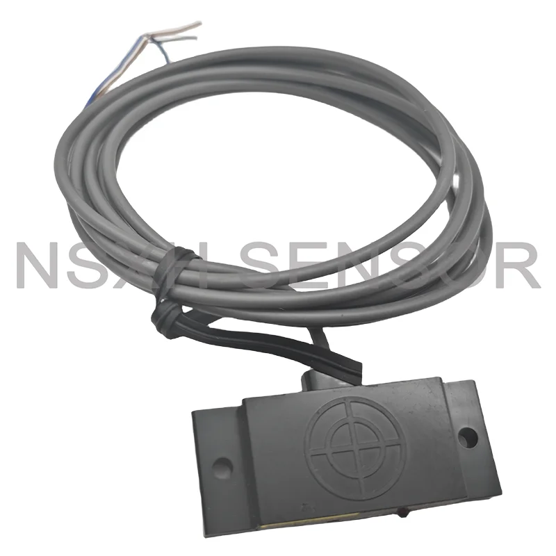 E2K-F10MC1 New Original Proximity Switch Sensor NPN NO