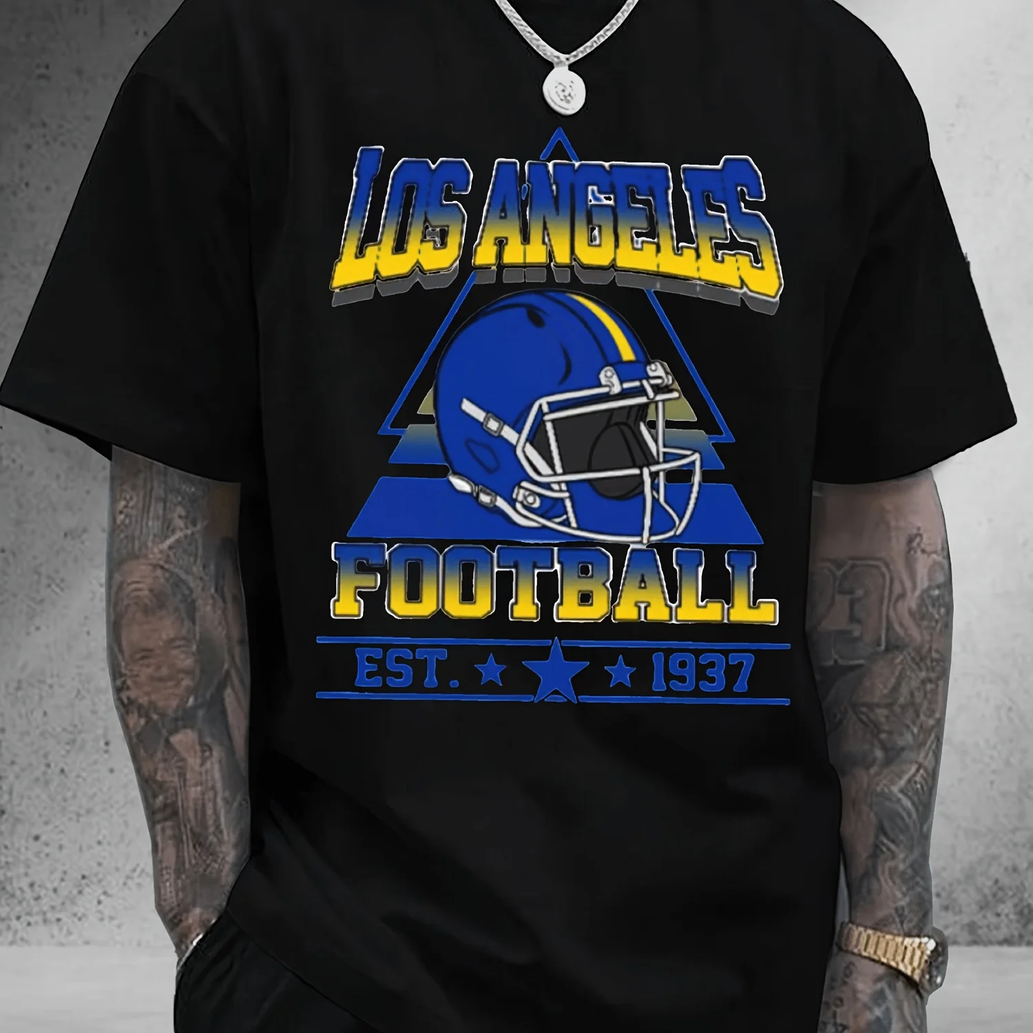 

Men's & Women's Los Angeles Football Team 1946 Vintage Helmet Graphic T-Shirt - Unisex Retro Game Day Tee with La Football Print, Casual Short Sleeve Shirt for Fans