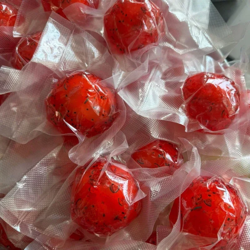 Handgefertigter knuspriger Squishy-Ball mit knackendem Klang, nicht springend, Wachs, knasprig, quetschbar, formbar, sensorischer Fidget-Ball mit Schneefall-Klang – Detail 5