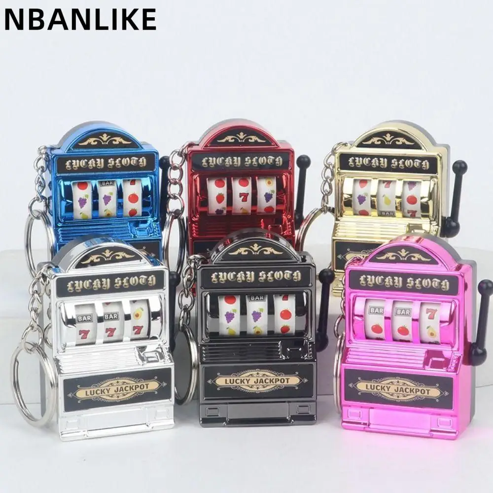 Mini Casino Lucky Charm Jackpot Keychains Handbags Charm Pendant Slot Machine Keychain Novelty Gifts for Women Men