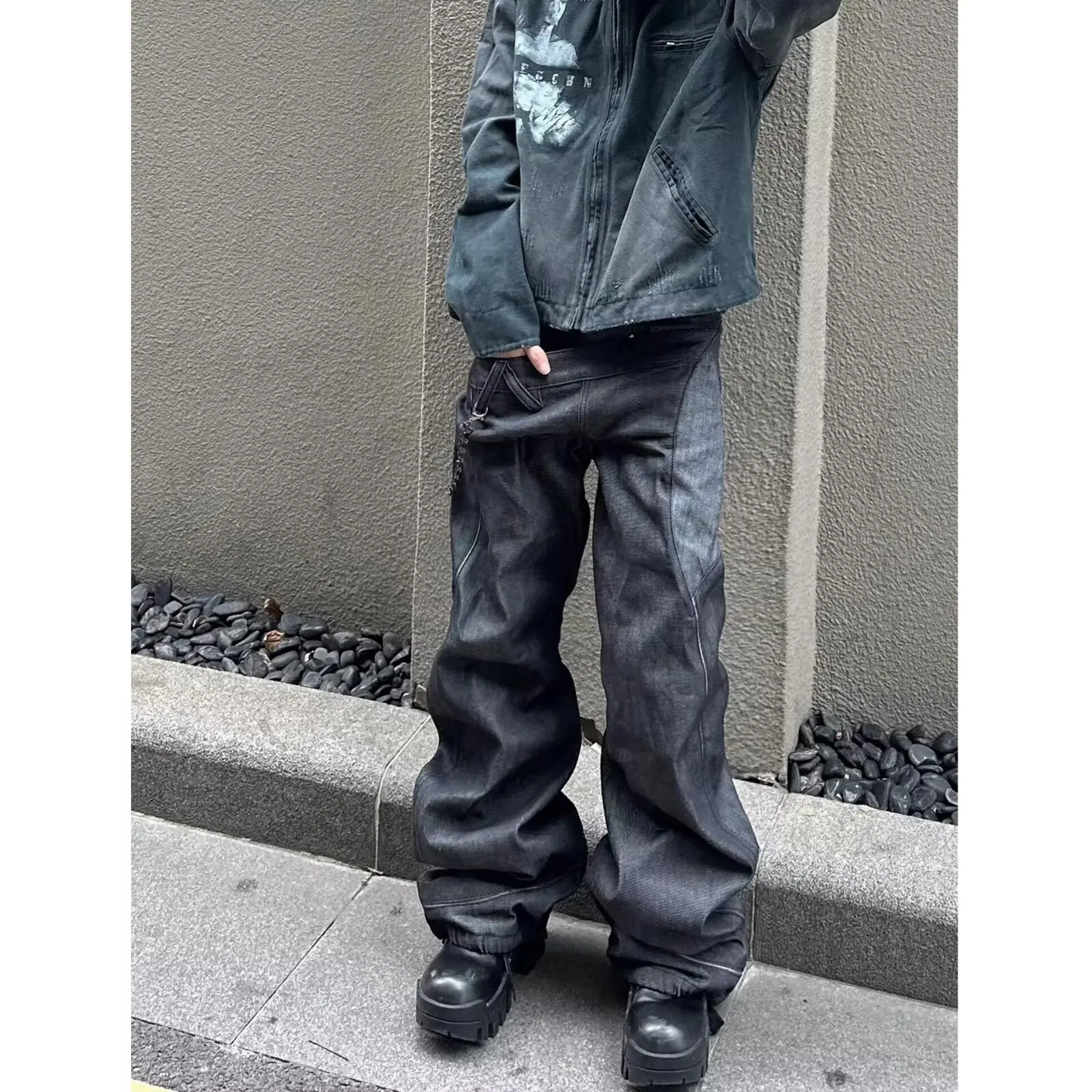 

Men's 2025 Fall Trendy Streetwear Black Gray Straight Leg Denim Jeans American Vintage Flared Zippered Floor-Length Pants