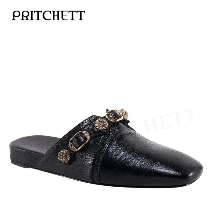 Pantofole Muller con fibbia rivetto in metallo in pelle nera punta quadrata fondo spesso Baotou pantofole comode retrò Casual scarpe da uomo