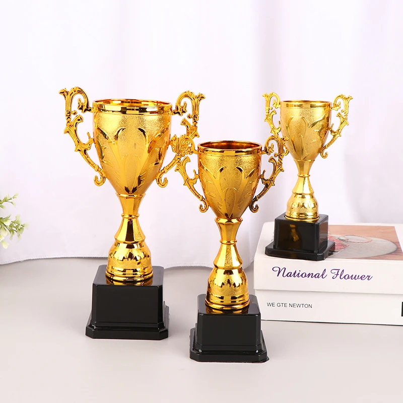 1Pcs Award Trophy Winner Trophies Children Plastic Trophy Toys Props For Kids Competition Reward Prize Party Favors
