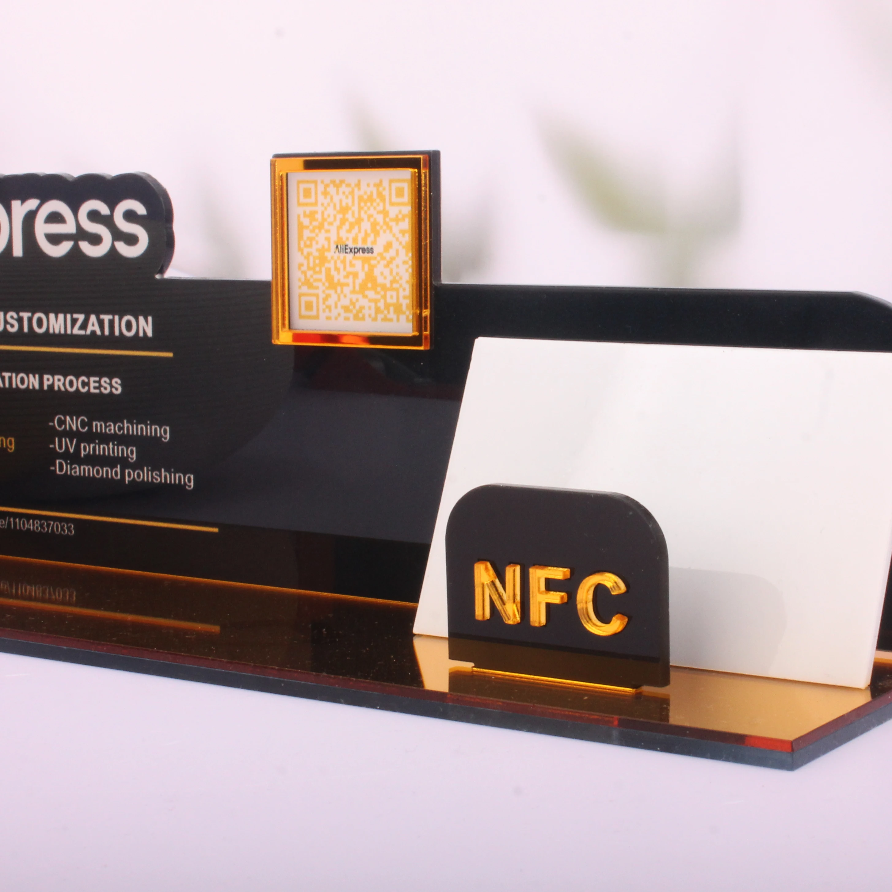 Custom Business Card NFC QR Code Acrylic Social Media Signs Scan QR Code Personalized Follow Standing Acrylic Gold Icon Plate