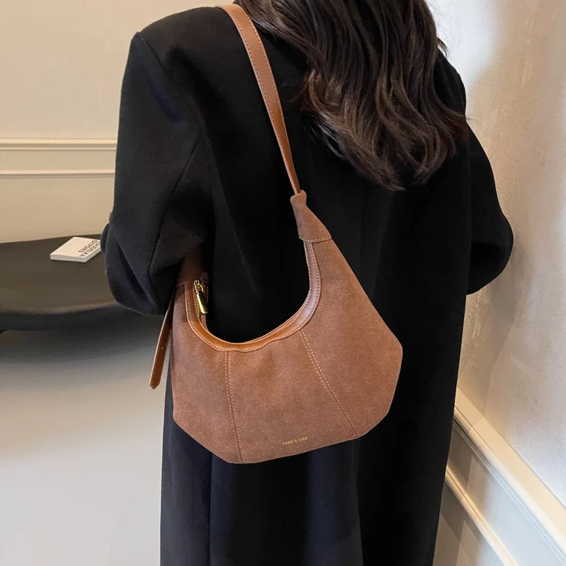 

This Year's Popular Fashion Retro Dumpling Bag for Women 2024 New Large Capacity Commuting Relaxed Feeling Crossbody Bag Пакет