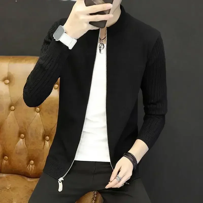 9319 Black Coat