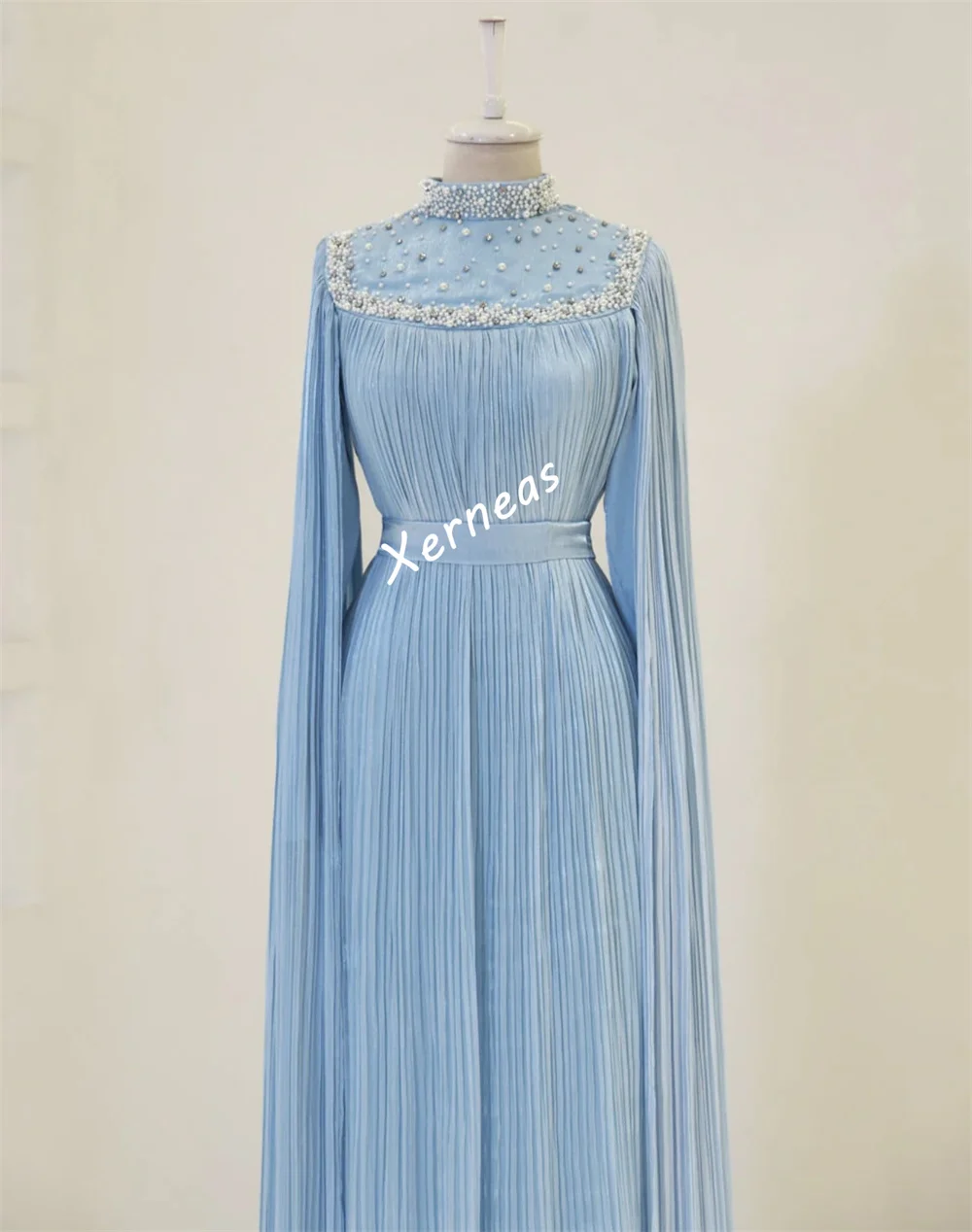 تخصيص الديكور الطية عالية الياقة ألف خط فساتين طويلة مناسبة مخصصة المرأة مساء أنيق حفل زفاف بريق