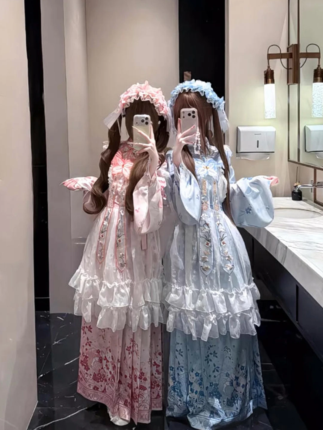 Blue Pink Hanfu Lolita Embroidered Cloud Shoulder Tunic Top Skirt Set Women's Cute Lolita Dress Traditional Chinese Costume