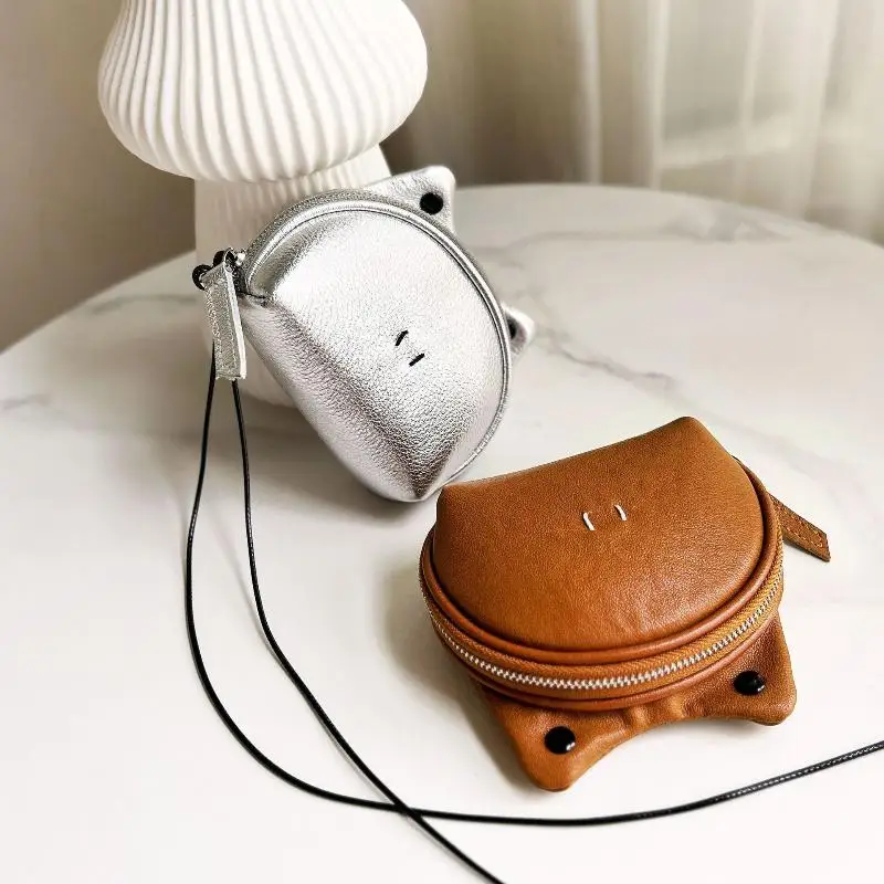 1pcs Cute Frog Leather Coin Purse Mini Keychain Earphone Lipstick Organizer Bag Pendant Car Key Pouch