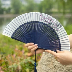 Alter chinesischer Stil Falt fächer Frauen klassisches Temperament Sommer tragbare Hand Fan bunte Qipao Hanfu Tanz Fan Fan