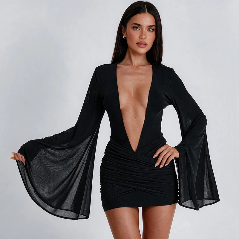 Einfarbiges, sexy, tief ausgeschnittenes, langärmeliges, figurbetontes Minikleid aus Netzstoff mit Falten – Detail 7