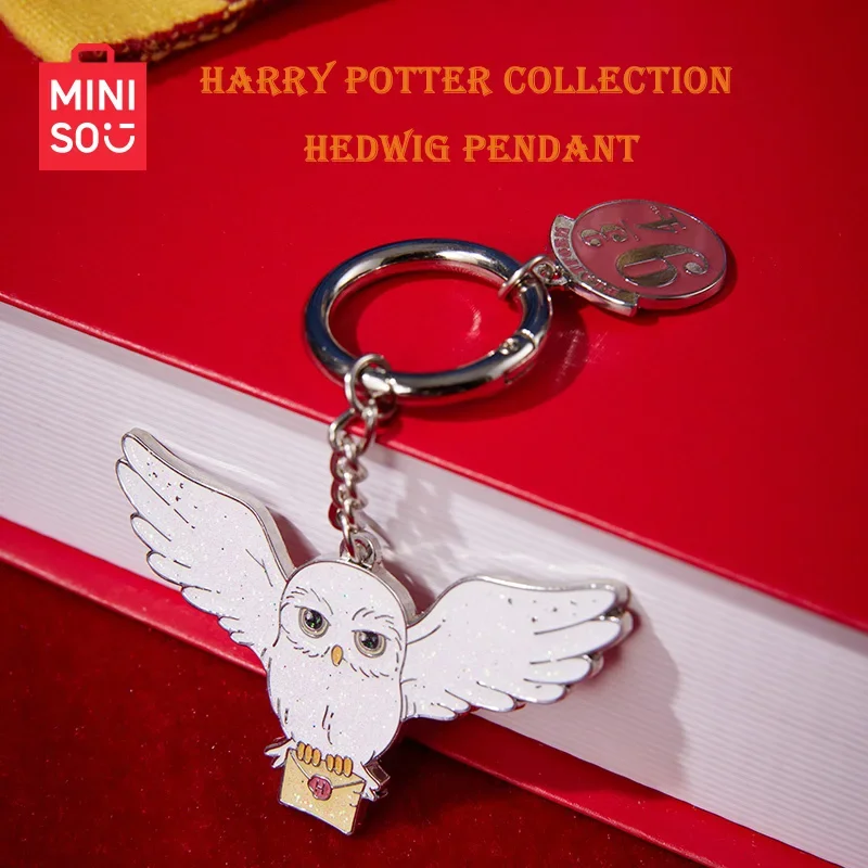 

MINISO Harry Potter series Hedwig pendant bag jewelry keychain