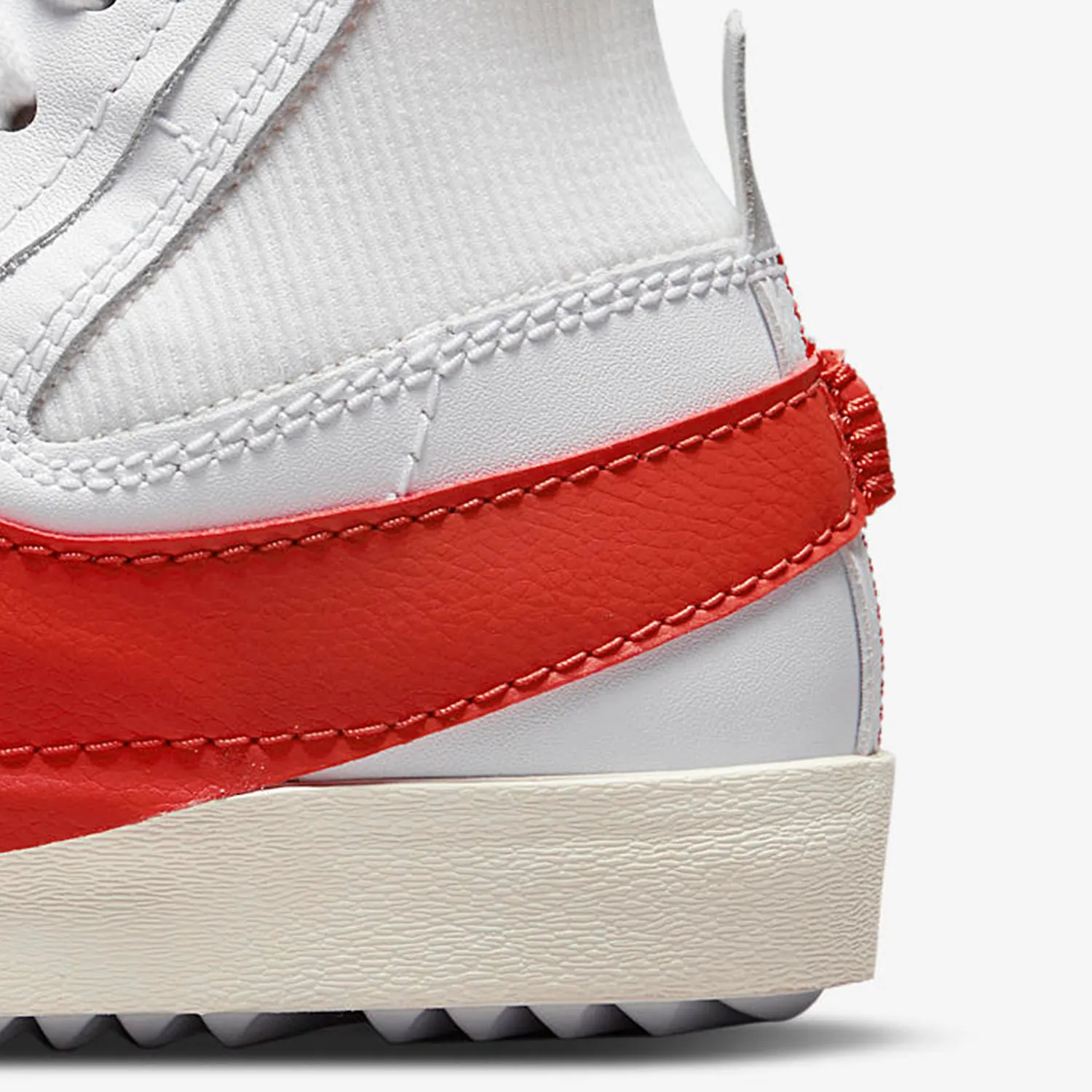 Oryginalne męskie buty sportowe Nike New Season, wysokie, typu blazer, casualowe, model DH7690