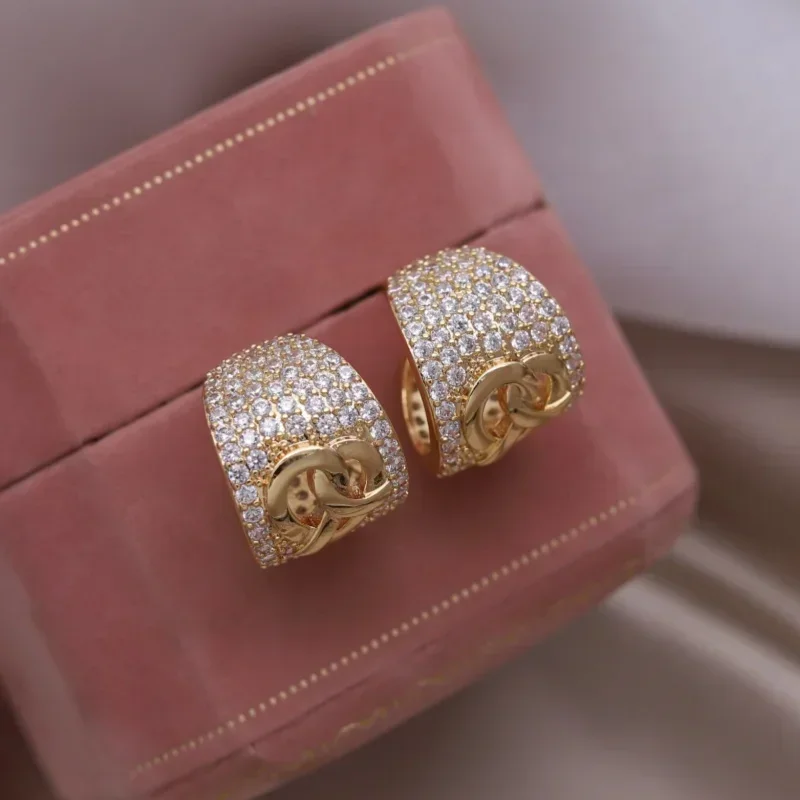 

2025 Франция, новый дизайн, модные украшения, позолоченные 14 карат, роскошные серьги-крестики с цирконом типа C, элегантные женские аксессуары для вечеринок