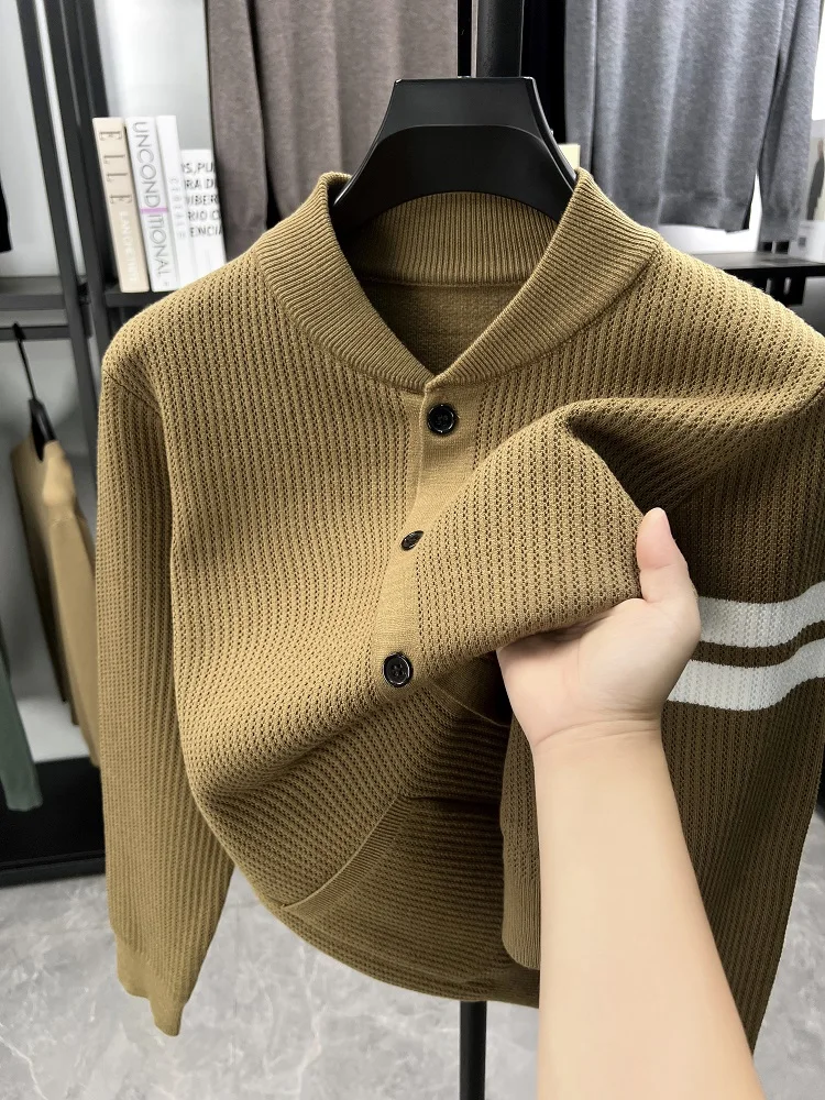 High end brand knitted button sweater cardigan youth fashion double striped comfort simple pocket men's casual round neck coat