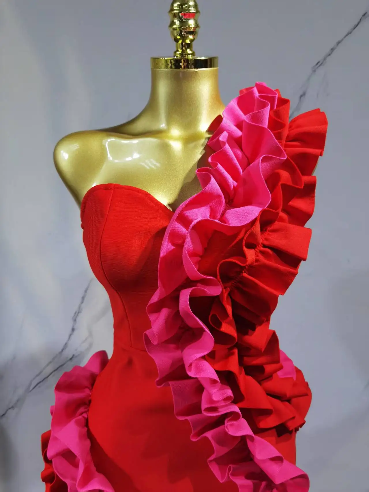 

Women Sexy One Shoulder Red Ruffles Bodycon Bandage Dress 2025 Celebrity Elegant Evening Birthday Party Club Luxury Dresses