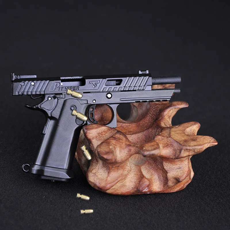1:3 Alloy Model Mini Toy Gun Detachable Ejection Shell TTI2011 Metal Ornaments Decompression Toy Men's Gift  Home Accessories