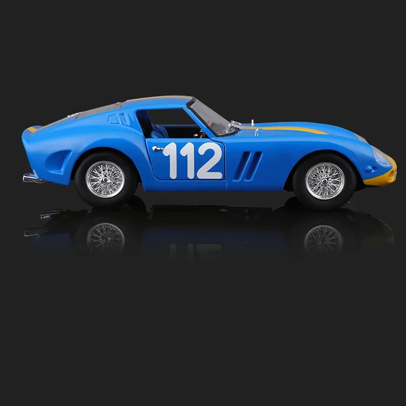 Bburago 1:24 Ferrari 250 GTO Sports Car Diecast Model Edition Sports Rally Car Alloy Luxury Vehicle Toy Collection Kid Gift Toy