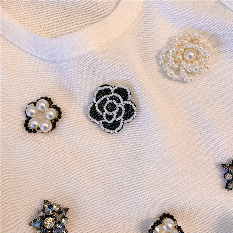 Floral Beading Slim Knit Vests Women Crop Tops 2024 Summer Sleeveless O-neck Knitwear Pullover Elegant Vintage Stylish Vests