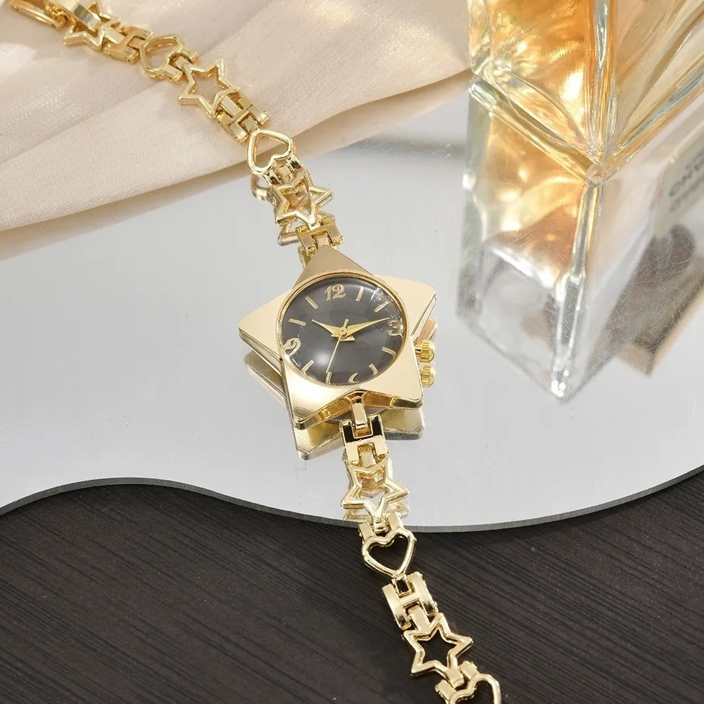 Alloy Women Watch Quartz Movement Adjustable Ladies Bracelet Watch Creative Style Elegant Ladies Quartz Watch Holiday Occasion
