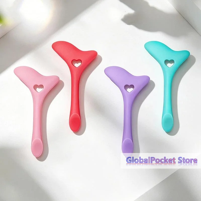 [TG823]1Set Multi-functional Eyeliner Stencil Wing Tips Silicone Eyeliner Aid Drawing Lipstick Wearing Aid Reusable Makeup Tools