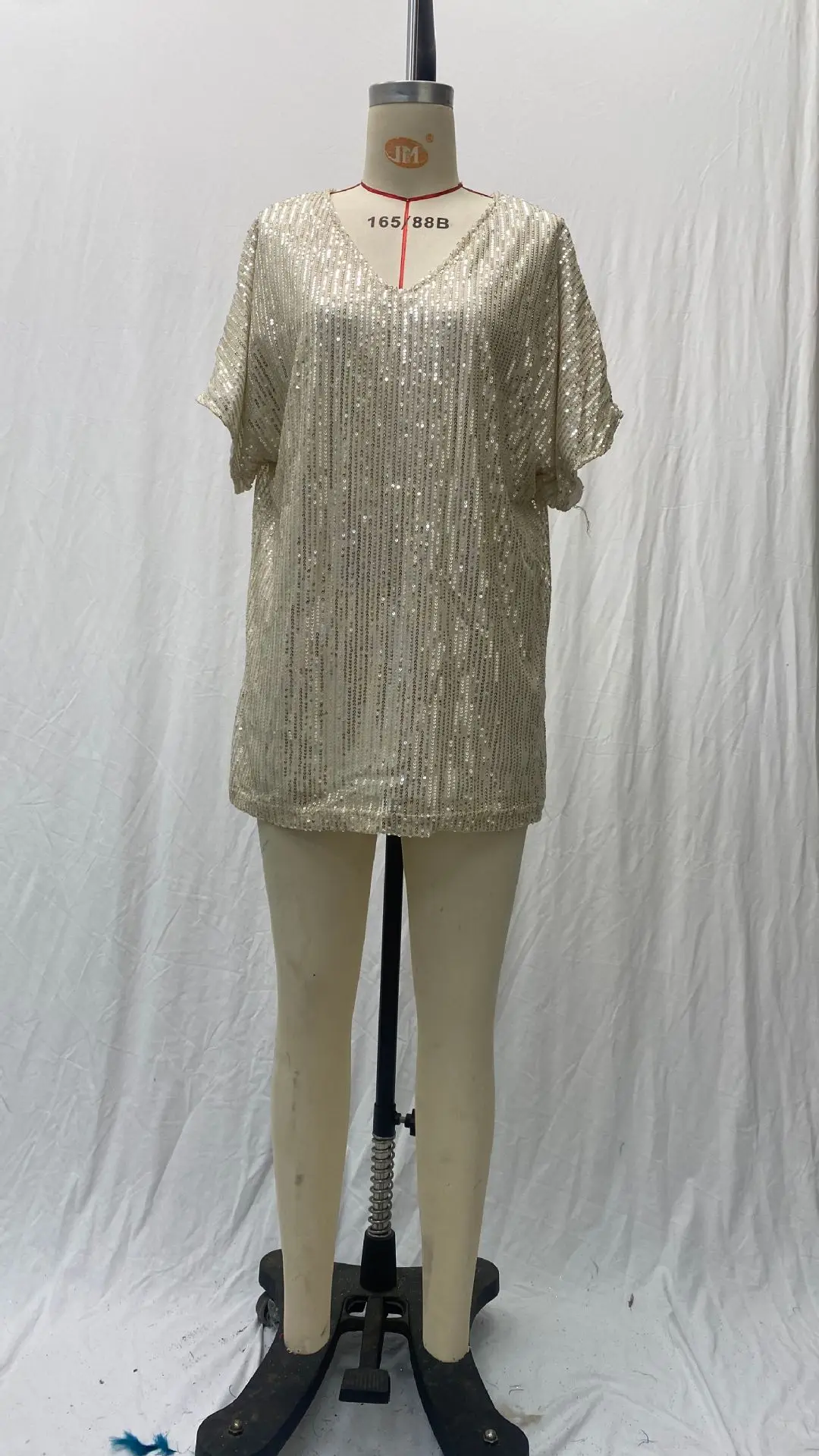 تي شيرت نسائي مزين بالترتر ورقبة قصيرة على شكل حرف V ، فستان سهرة أنيق ، ملابس بمقاس كبير