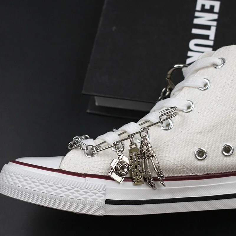 1Pcs Hip-hop Metall Sneaker Dekoration Punk Mode High-top Leinwand Schuh Kette Dunklen Stil Pin Männer frauen Slipper Sandale Zubehör – Detail 8
