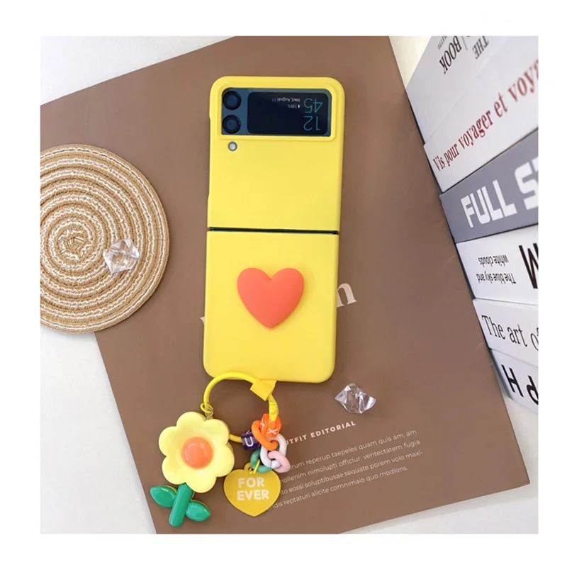 Fashion INS Cute Flower Pendant Lemon Yellow Phone Case For Samsung Galaxy Z Flip 6 5 4 3 Flip4 Flip3 Zflip5 5G Love Heart Cover