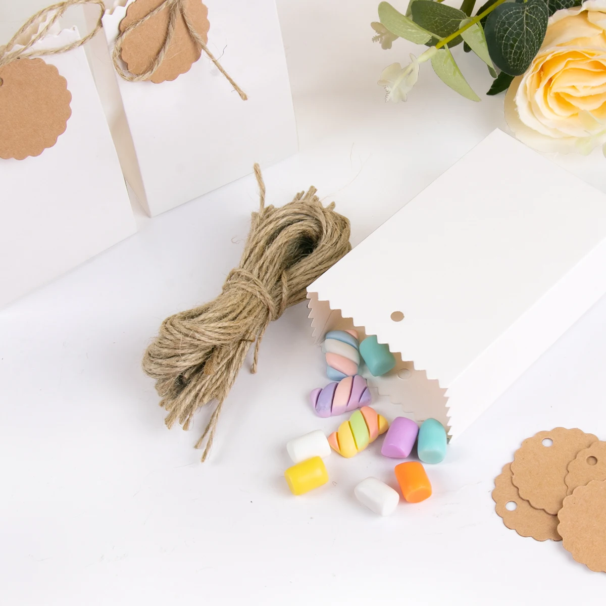 10pcs Kraft Paper Gift Box with Twine Gift Packaging Bags Wedding Birthday Party Decoration Cookie Candy Box Craft Gift Bag