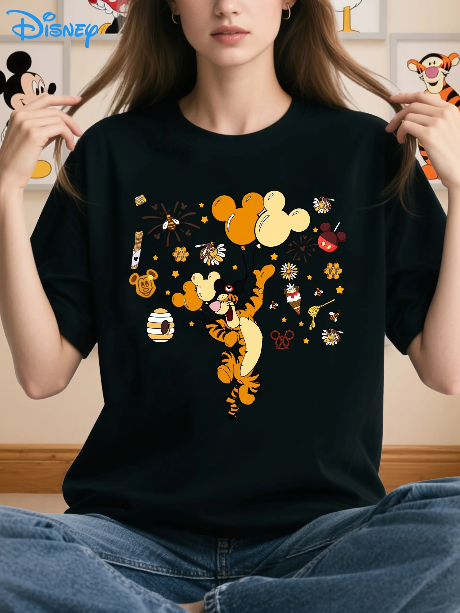 

Disney Teague & Mickey Balloon & Candy Pattern T-shirt-Soft and Elastic Round Neck Casual, with Winnie The Pooh Role.