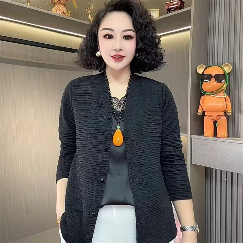 Middle-Aged Mothers Cardigan Coat Women 2025 Spring Autumn New Ladies Jacket Thin Bottoming Shirts Plus Size 5XL Outerwear Top
