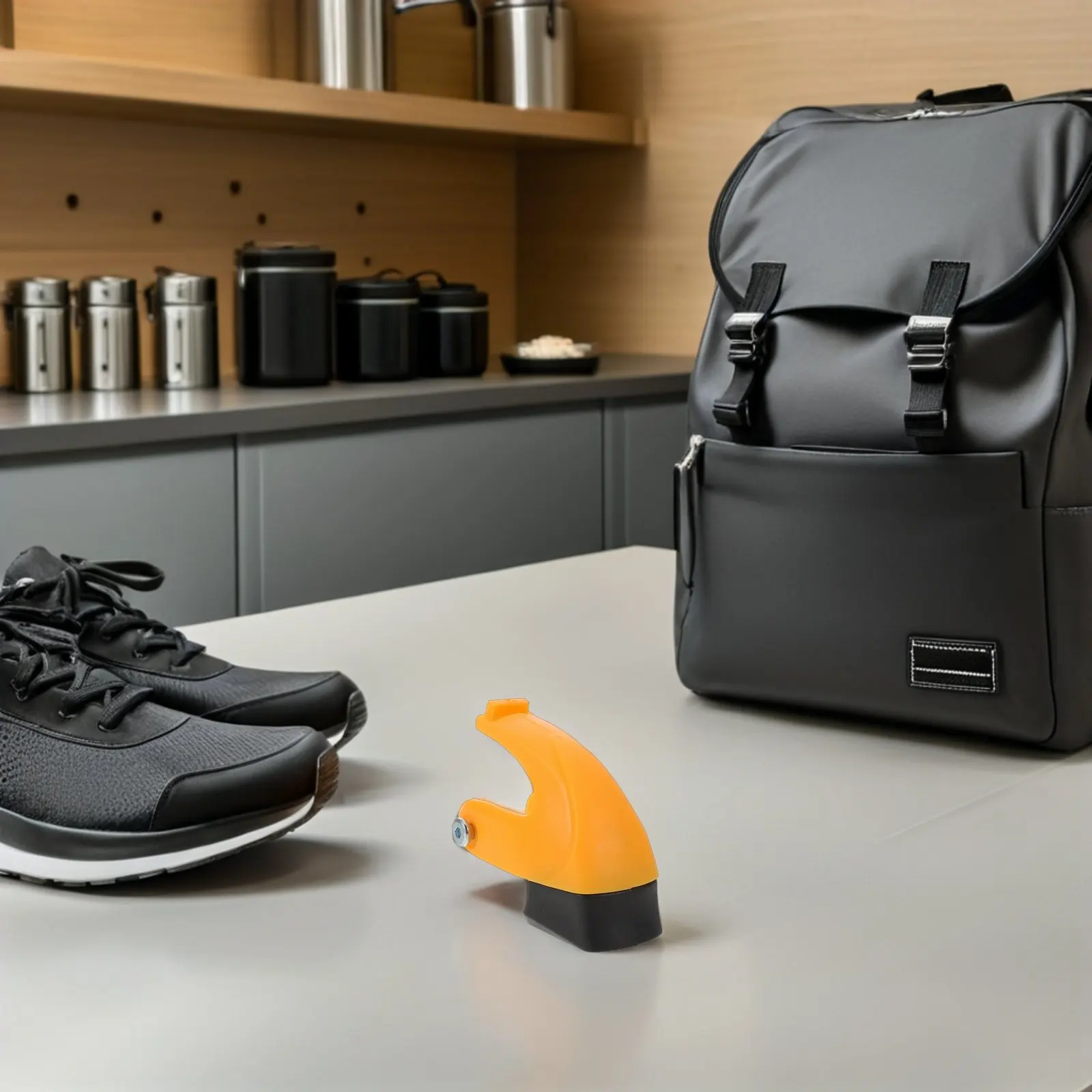 

Универсальная заменяемая тормозная накладка для роликовых коньков из прочного материала, минимизирующая вибрации при быстрых остановках на улице.