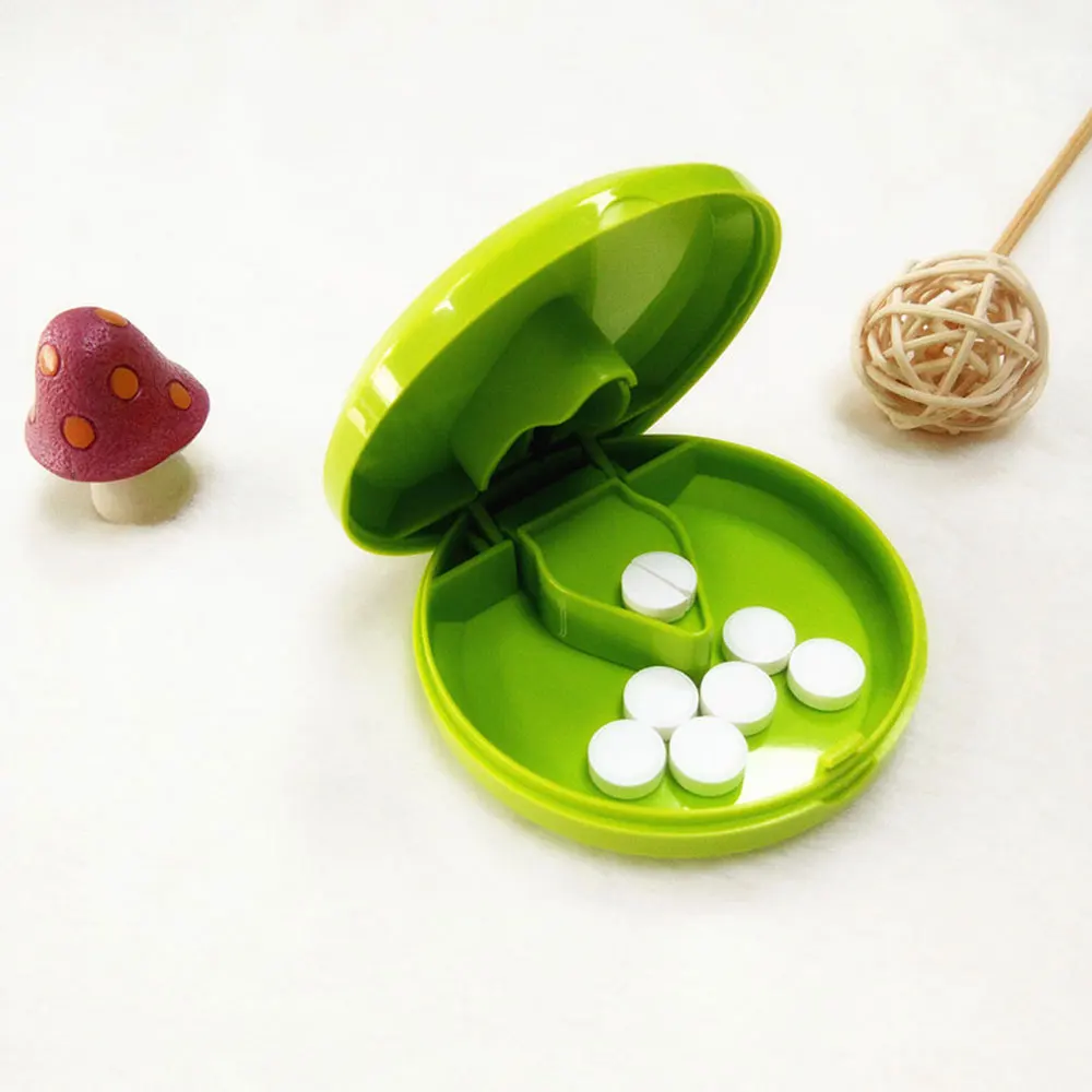 1 Piece Portable Mini Smal Pill Cutter Splitter Divide Storage Case Medicine Cut Compartment Box Holder Pill Splitters