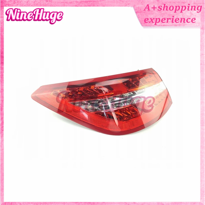 Car Rear Tail Light Assembly A2079060158 A2079060258 for Mercedes Benz W207 E250 E500 E300 E350 E400 Brake Light Turn Signal