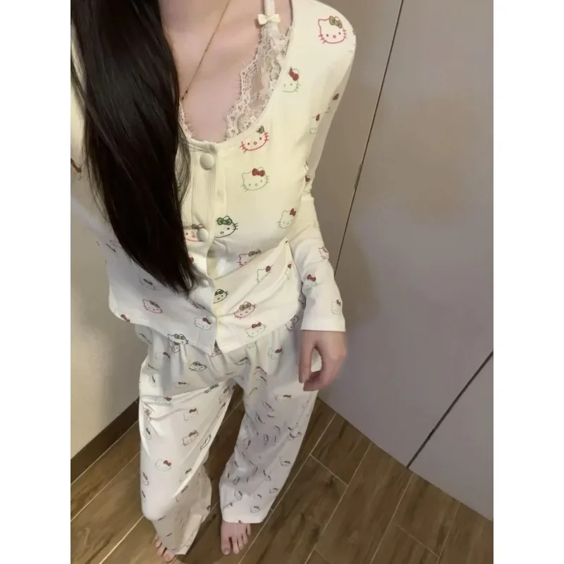 

Новая женская пижама Hello Kitty из белого кружева, милый мультяшный комплект из двух предметов, брюки с длинными рукавами, домашняя одежда Sanrio Hello Kitty