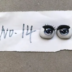 Bir oyuncak bebek için 6 büyük satış siliosu, no. 3