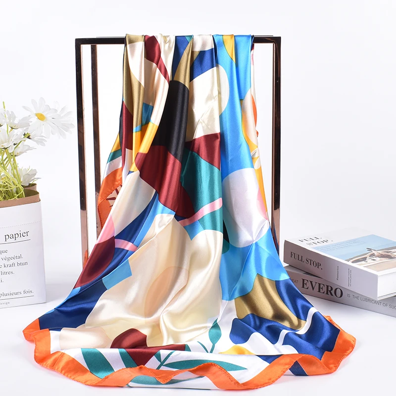 New Fashion Retro Printed 90 Tone Large Scarves, Multi-purpose Scarves in Stock, Wholesale of Popular Headscarves